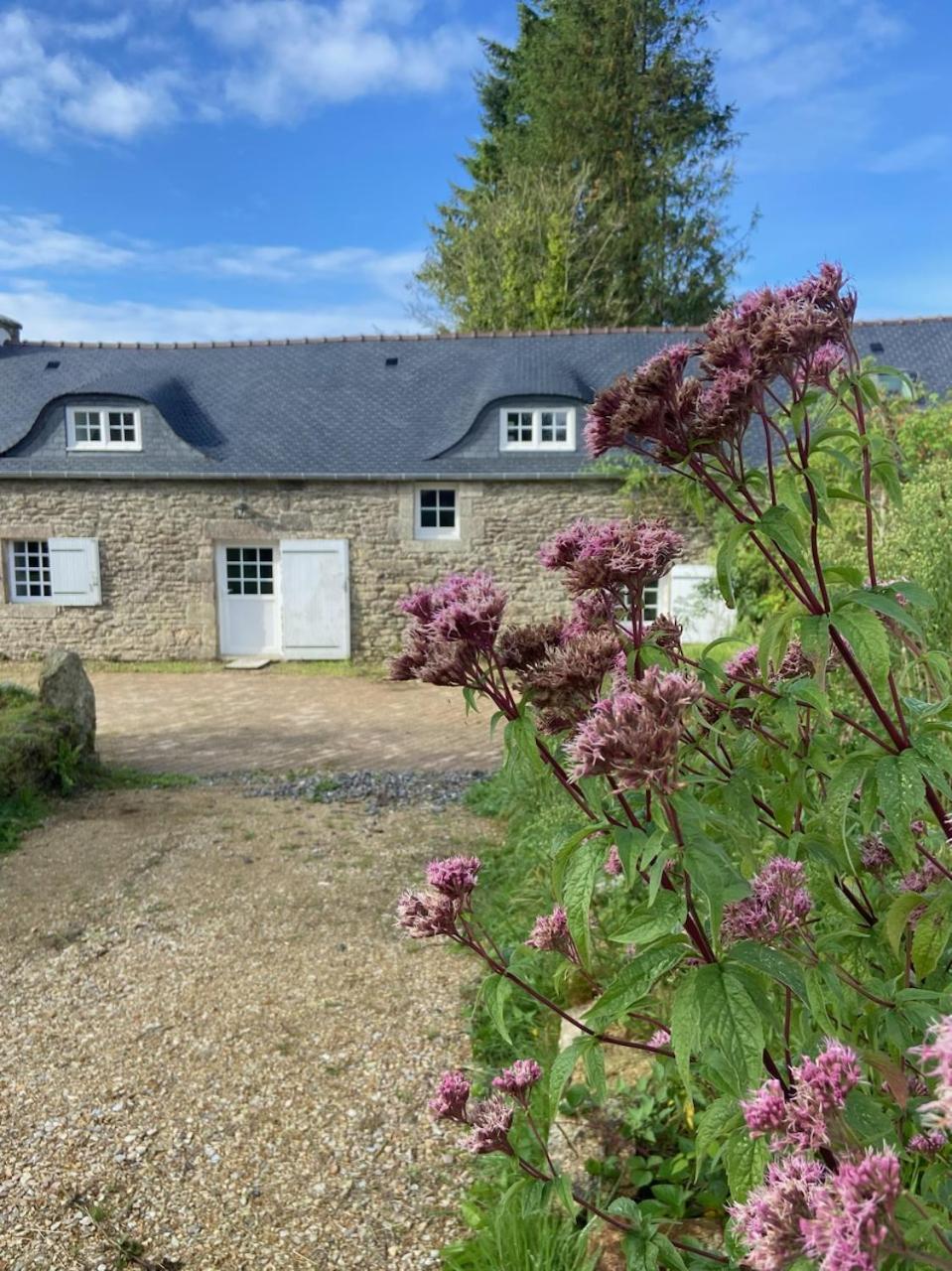 Moulin De Kerstrat Βίλα Brennilis Εξωτερικό φωτογραφία